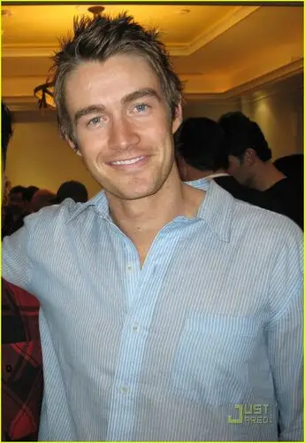 Robert Buckley Wall Poster picture 238418
