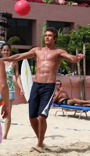 Robert Buckley Wall Poster picture 238449