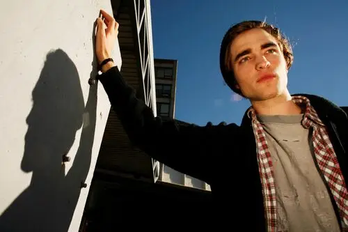 Robert Pattinson Wall Poster picture 17821