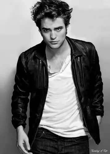 Robert Pattinson Wall Poster picture 66622