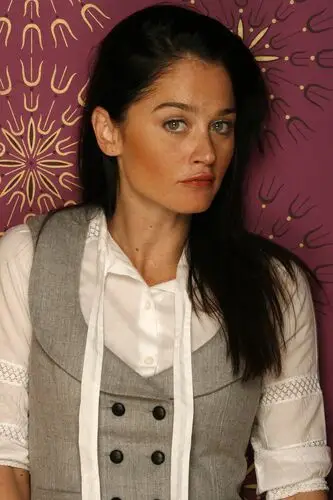 Robin Tunney Jigsaw Puzzle picture 506069