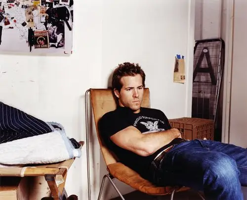 Ryan Reynolds Computer MousePad picture 17970