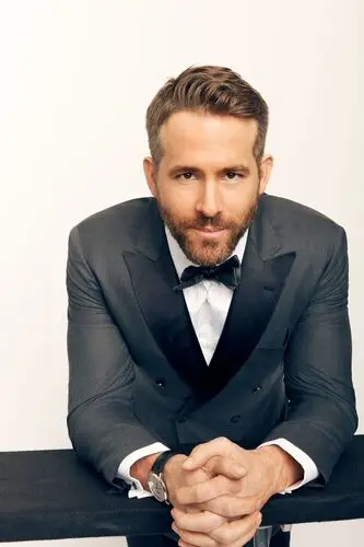 Ryan Reynolds Wall Poster picture 830984