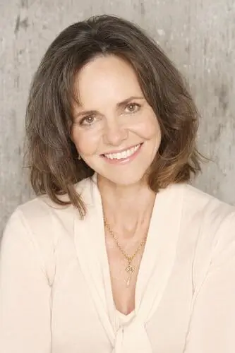 Sally Field Jigsaw Puzzle picture 323701