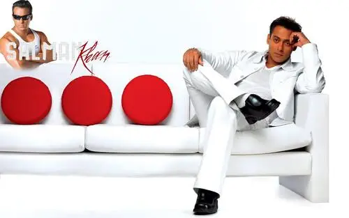Salman Khan White T-Shirt - idPoster.com