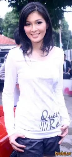 Sandra Dewi Men's Colored  Long Sleeve T-Shirt - idPoster.com