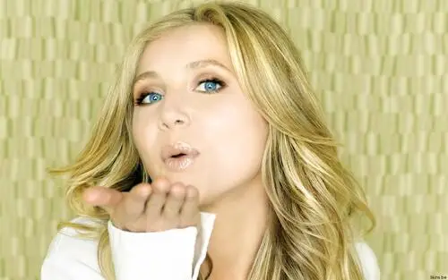 Sarah Chalke Wall Poster picture 93022