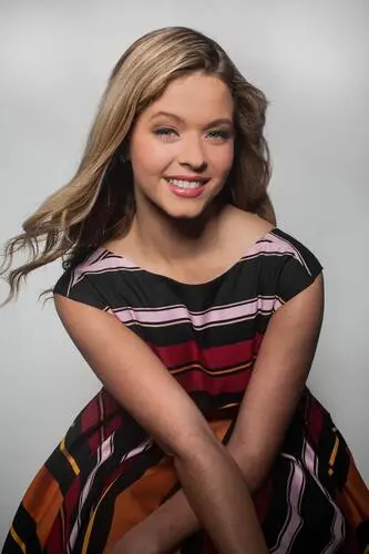 Sasha Pieterse Wall Poster picture 849452