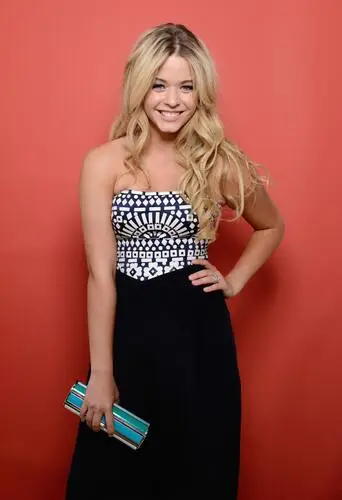 Sasha Pieterse Wall Poster picture 849467