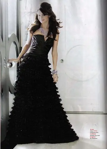 Selena Gomez Wall Poster picture 123522