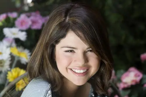 Selena Gomez Wall Poster picture 523180