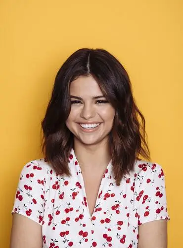 Selena Gomez Wall Poster picture 694574