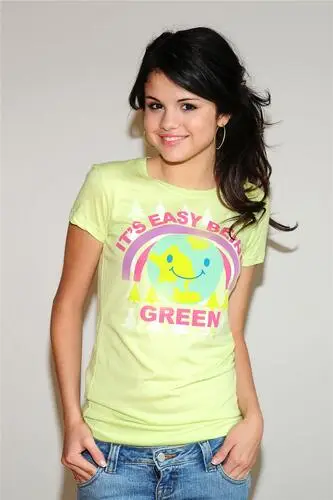 Selena Gomez White T-Shirt - idPoster.com