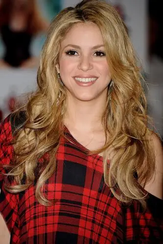 Shakira Women's Colored T-Shirt - idPoster.com