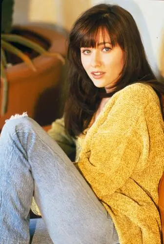 Shannen Doherty Wall Poster picture 850228