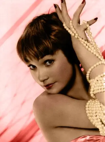 Shirley MacLaine Wall Poster picture 262630