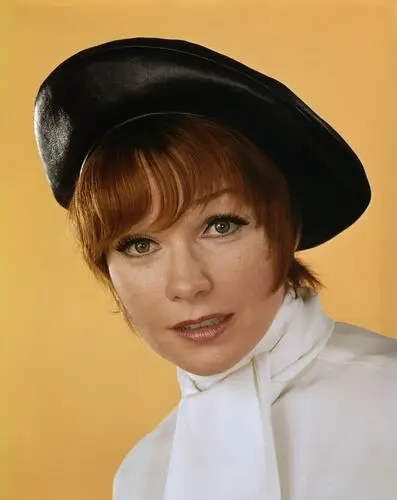 Shirley MacLaine Jigsaw Puzzle picture 262634