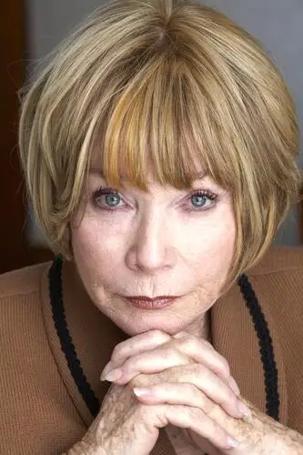 Shirley MacLaine Jigsaw Puzzle picture 523685