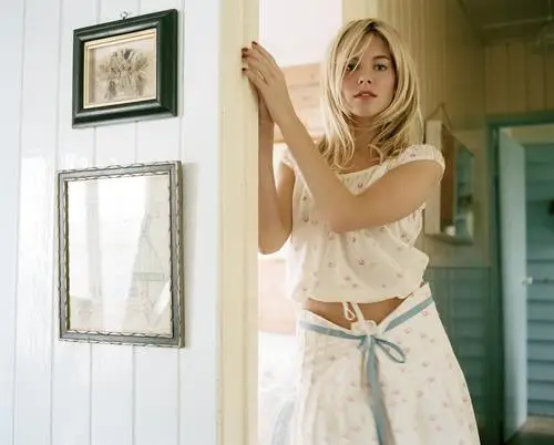 Sienna Miller Jigsaw Puzzle picture 48140