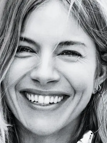Sienna Miller Computer MousePad picture 695199