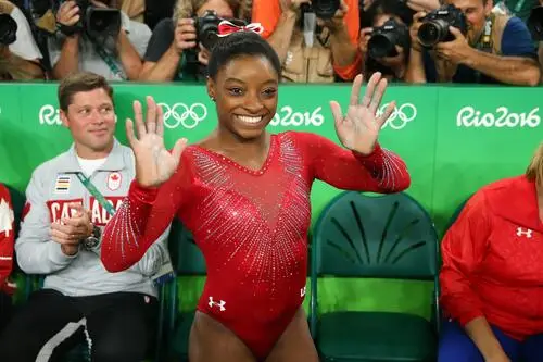 Simone Biles Wall Poster picture 536904