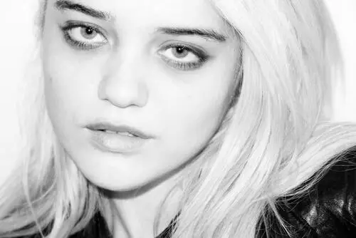 Sky Ferreira Wall Poster picture 550704