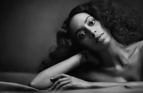 Solange Knowles Wall Poster picture 851507