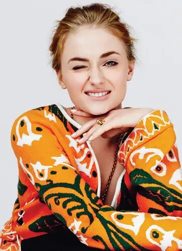 Sophie Turner Women's Colored  Long Sleeve T-Shirt - idPoster.com