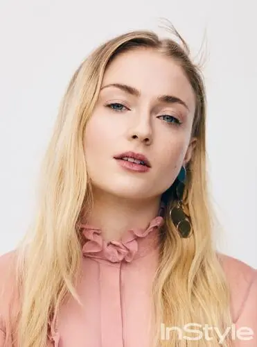 Sophie Turner Jigsaw Puzzle picture 695233