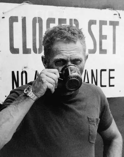 Steve McQueen Wall Poster picture 263901