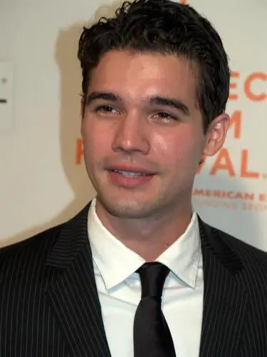 Steven Strait Wall Poster picture 78006