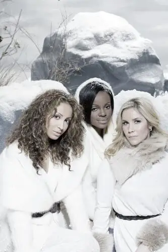 Sugababes Jigsaw Puzzle picture 529315