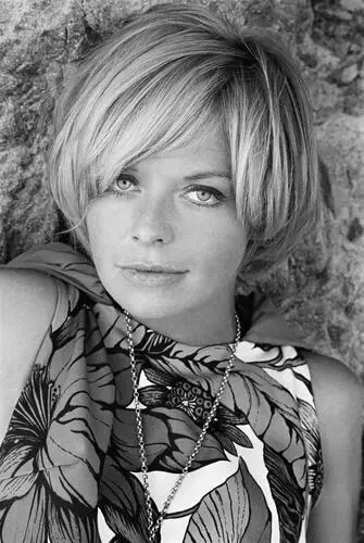 Susannah York Wall Poster picture 529983