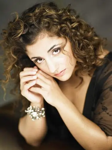 Susianna Kentikian Wall Poster picture 530050