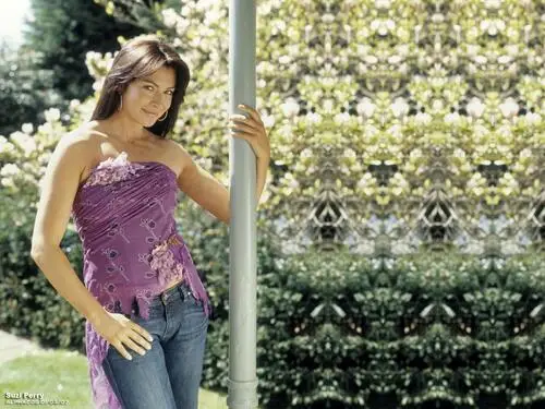 Suzi Perry Jigsaw Puzzle picture 264000