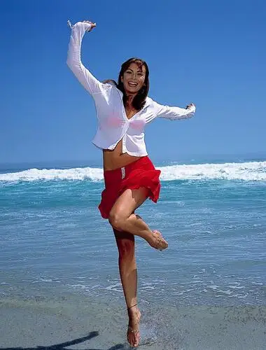 Suzi Perry Women's Colored  Long Sleeve T-Shirt - idPoster.com