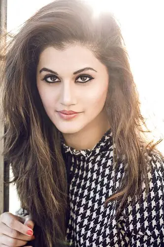Taapsee Pannu Jigsaw Puzzle picture 530720