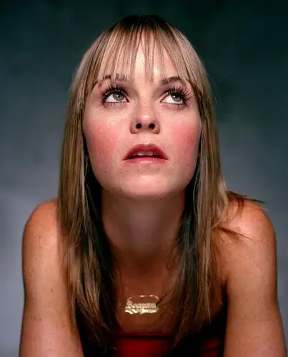 Taryn Manning Computer MousePad picture 392496