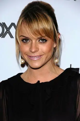 Taryn Manning Protected Face mask - idPoster.com