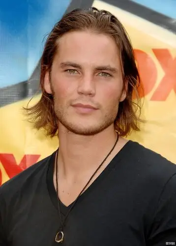 Taylor Kitsch Computer MousePad picture 173667
