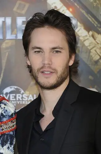 Taylor Kitsch Jigsaw Puzzle picture 173839