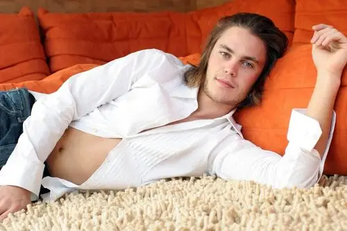 Taylor Kitsch Jigsaw Puzzle picture 497055