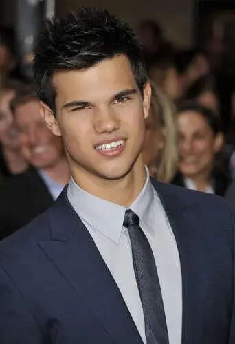 Taylor Lautner Wall Poster picture 24341