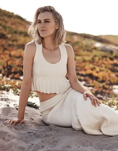 Taylor Schilling Image Jpg picture 551108