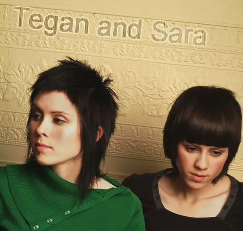 Tegan and Sara Men's Colored  Long Sleeve T-Shirt - idPoster.com