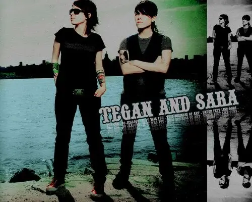 Tegan and Sara Women's Colored Tank-Top - idPoster.com