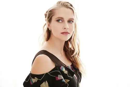 Teresa Palmer Wall Poster picture 882676