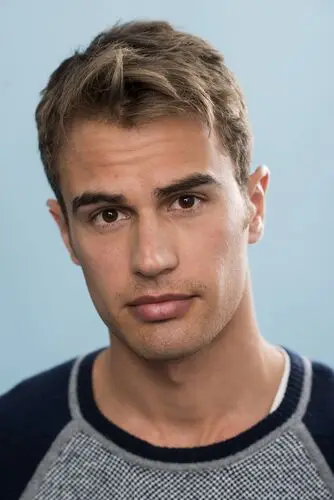 Theo James Wall Poster picture 533305