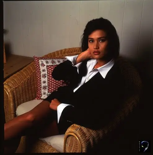 Tia Carrere Jigsaw Puzzle picture 532650