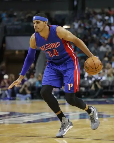 Tobias Harris Wall Poster picture 716993